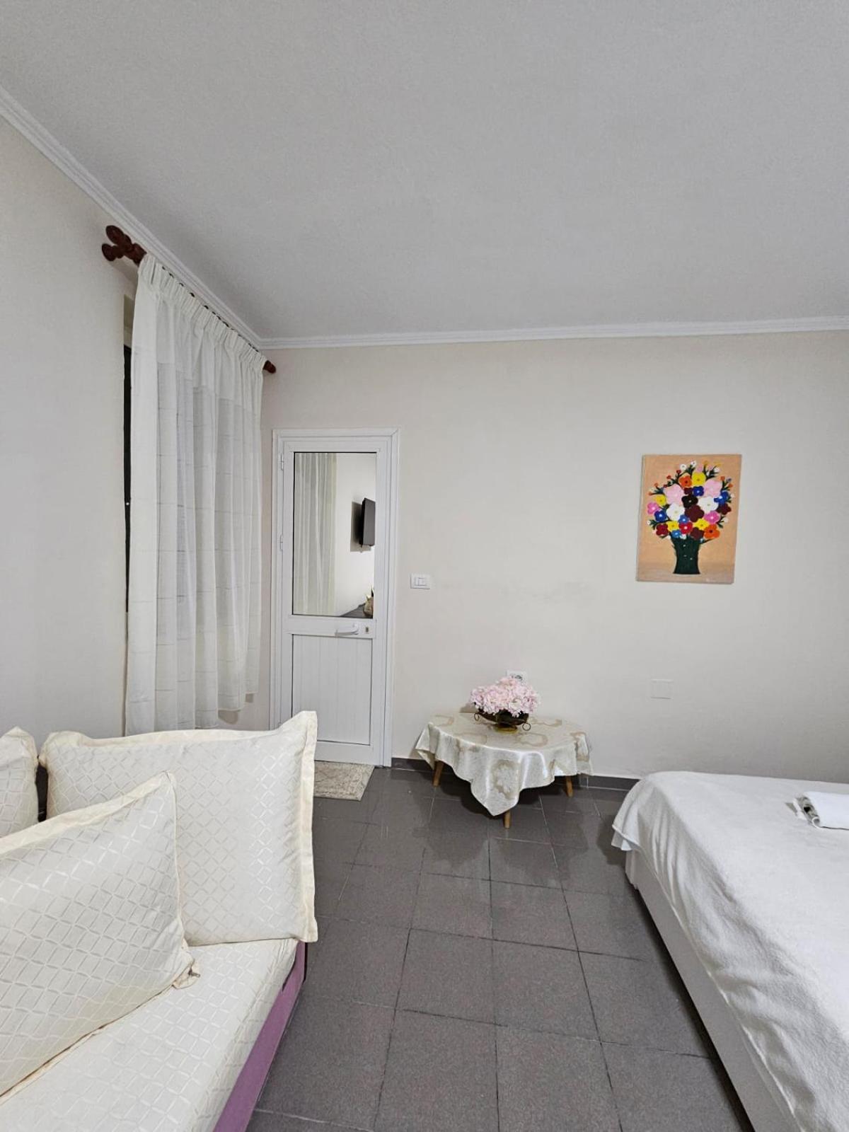 Appartement Endi Centre Tirana